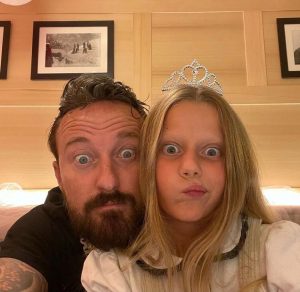 Francesco-Facchinetti,-un-regalo-prezioso-per-i-10-anni-della-figlia-Mia