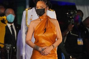 rihanna-la-cantante-e-incinta-lindescrezione