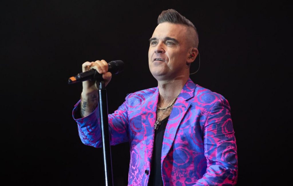 robbie-williams-e-la-rivelazione-choc-volevano-uccidermi