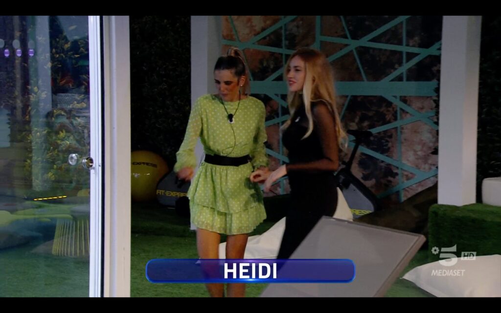 Grande Fratello heidi baci