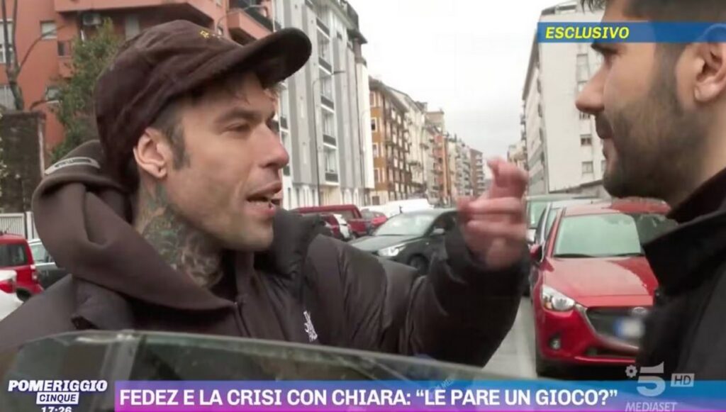 Fedez rompe il silenzio dopo la rottura, l’intervento a Pomeriggio 5